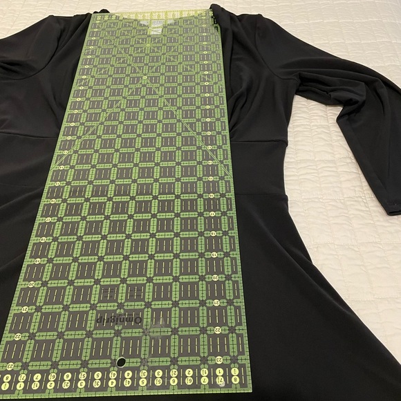 White House Black Market Women’s dress size medium - Picture 6 of 9